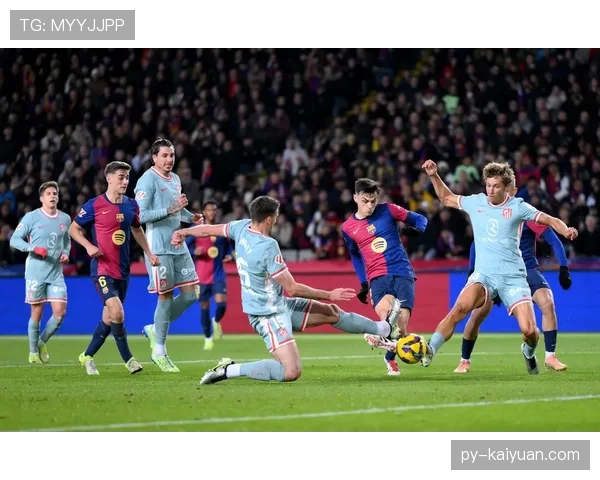 拉菲尼亚的战术角色与进攻参与度是否受限于球队体系